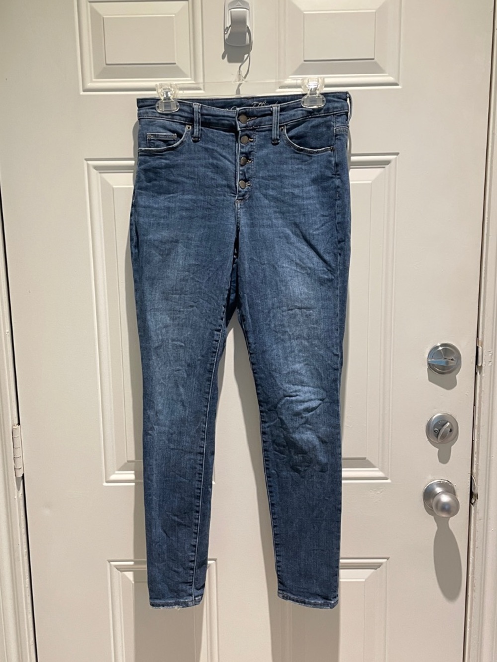 Universal Thread Dark Blue Denim Button-Fly High Rise Skinny Jeans Size 4 / 27 R - Picture 7 of 14